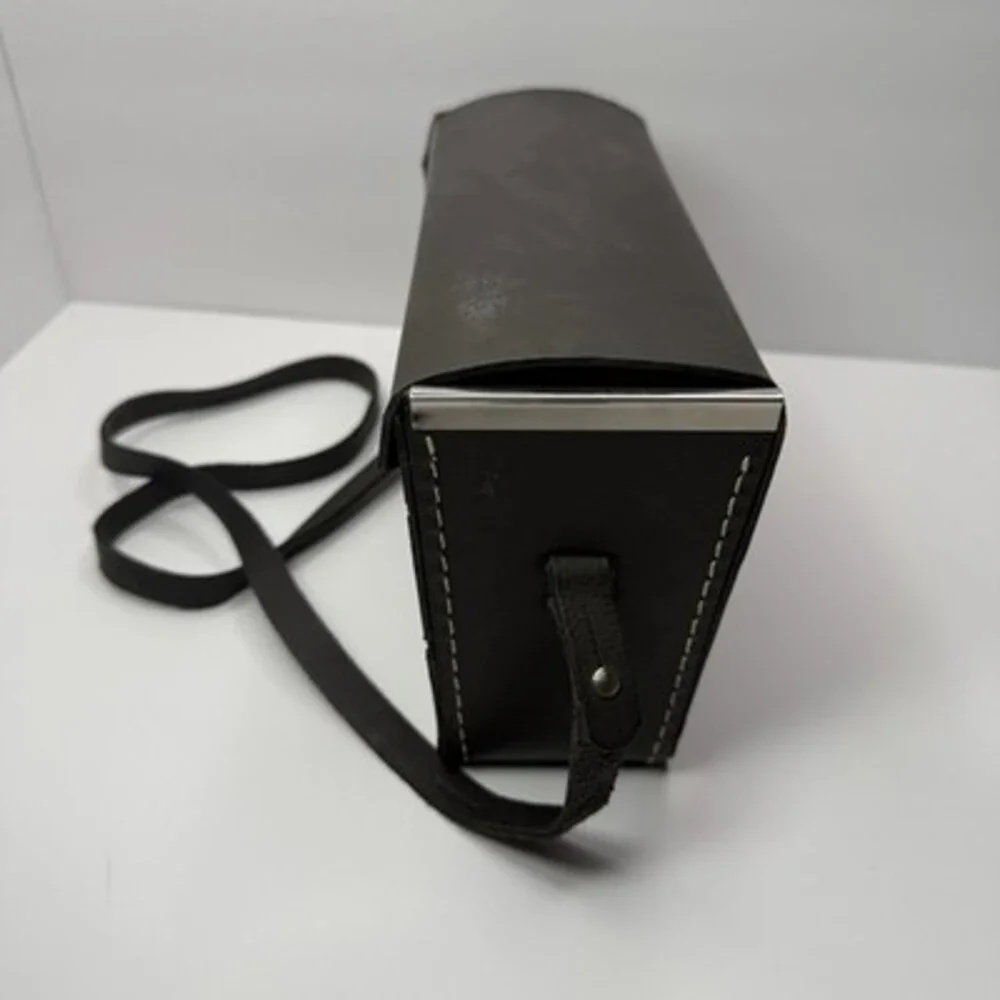 VTG Bell & Howell 435 Focus-Matic Autoload 8mm Movie Camera Leather Case UNTESTE